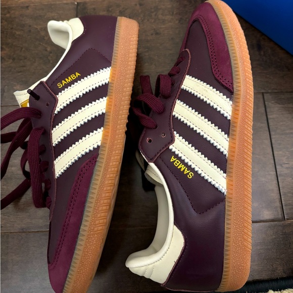 Adidas Originals Samba in Women’s Size 6.5 (unisex size 5 US/ UK size 4) - Picture 1 of 4